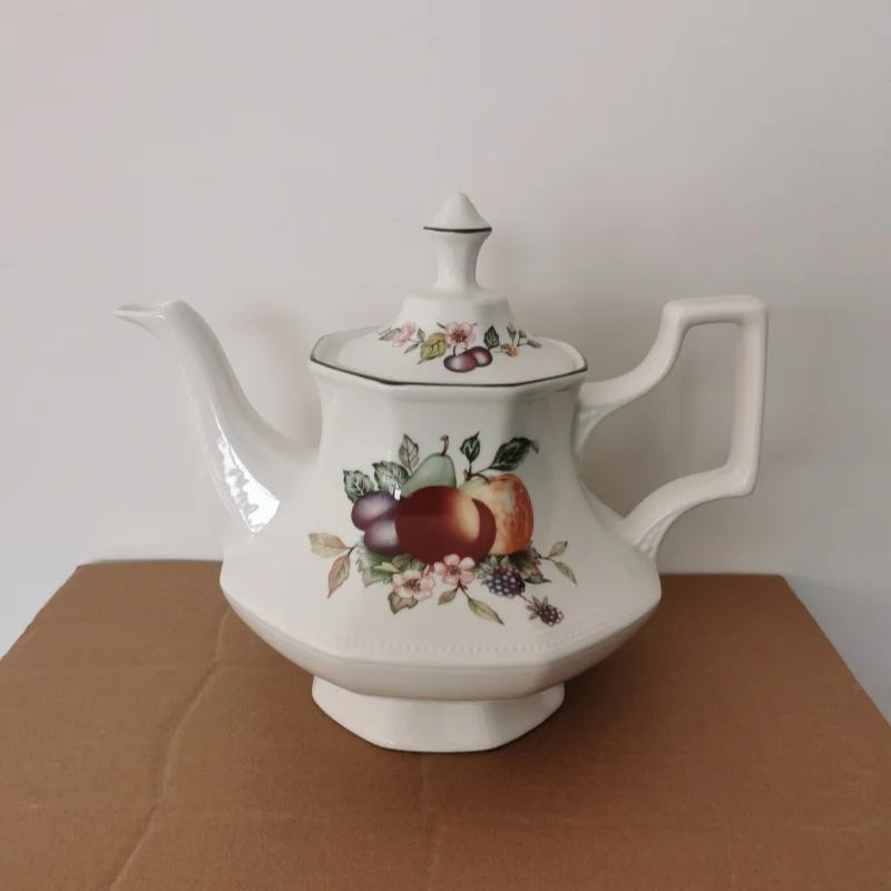 Underglaze Hand-Painted Green Octagonal Plate – Country Fruit Peach & Berry Dinnerware