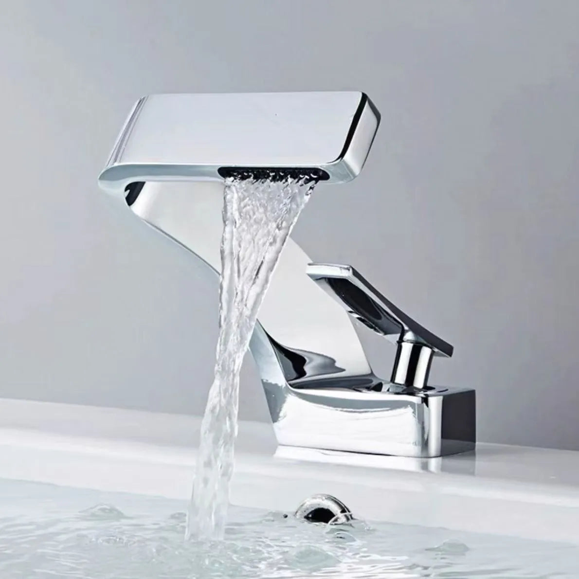 Bathroom Basin Taps Single Handle Waterfall Faucet Solid Brass Basin Mixer Taps Creative Hollowed Out Design Water Tap