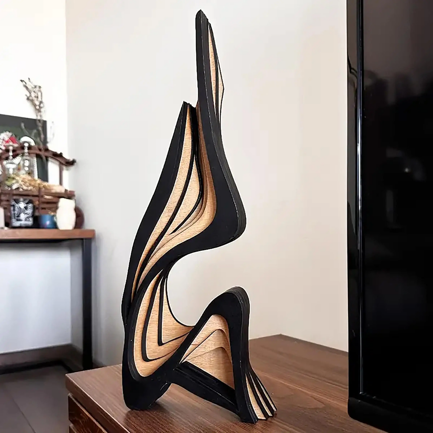 Minimalist Wooden Sculpture Art Figurine – Abstract Curved Wood Carving Home Decor Ornament