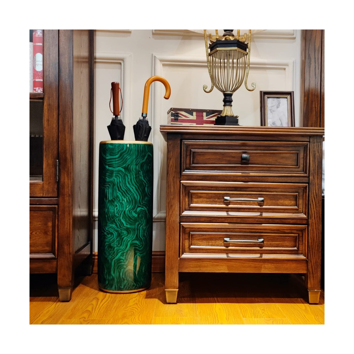 Modern Umbrella Stand & Holder | Decorative Barrel Floor Vase Rack for Entryway | Canes & Walking Sticks | FREE SHIPPING ☂️🏠