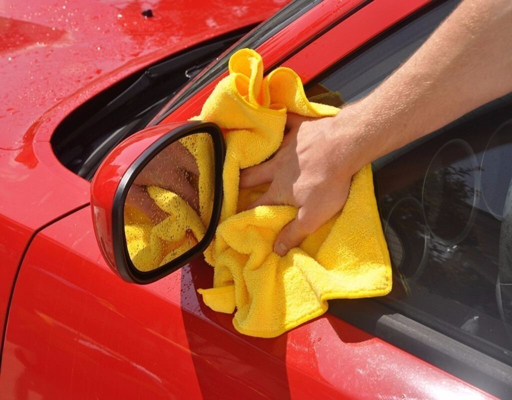 Kirkland Signature Ultra Microfiber Towels 36 Count | 16 x 16 in Auto & Home Cleaning Cloths