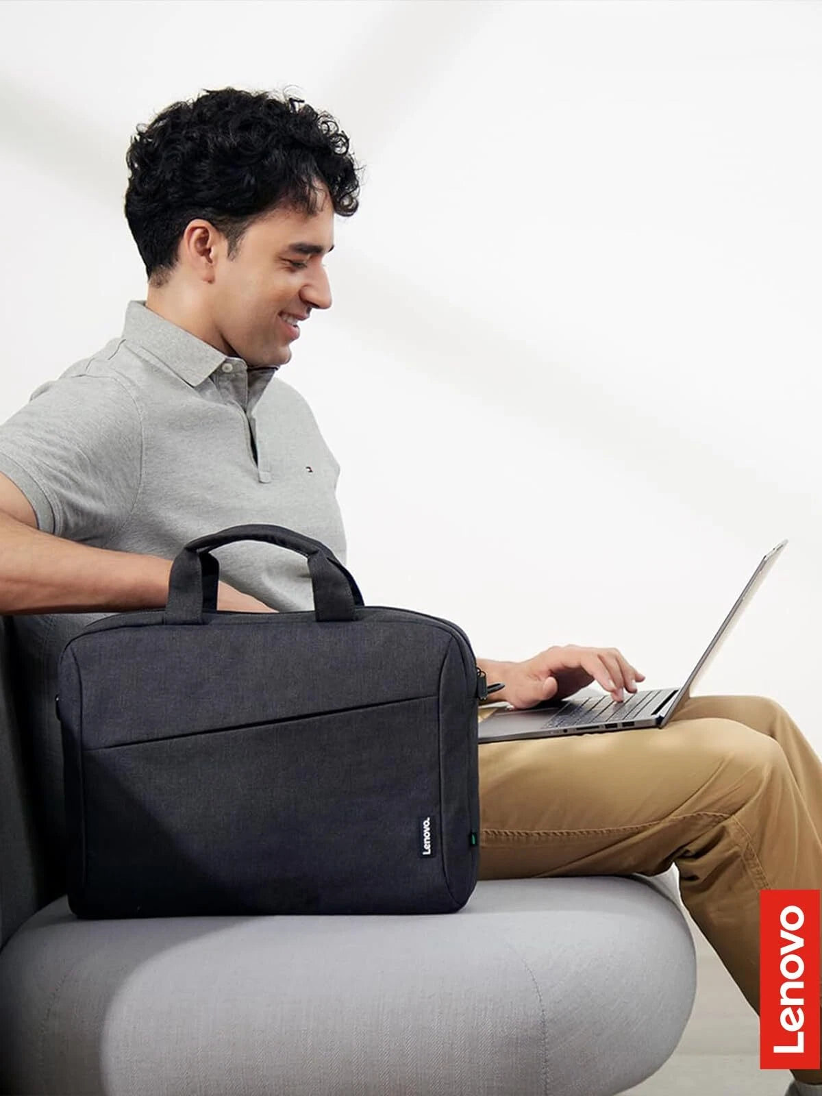 Lenovo T210 15.6 Inch Black Laptop Messenger Bag Water Repellent Design